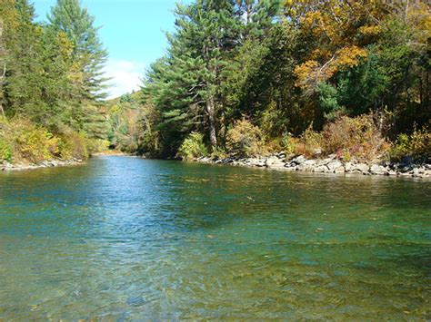 Best Flies and Spots: Swift River Fly Fishing Intro | BlogFlyFish.com