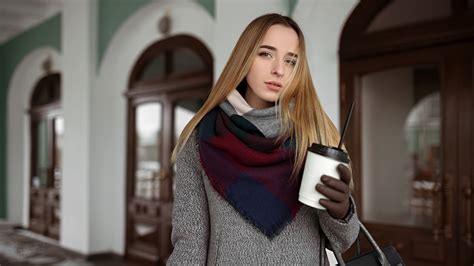 Depth Of Field Blonde 1080P Portrait Women Brown Eyes Grey Coat