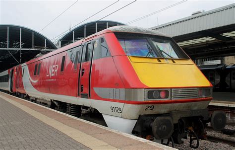 Class 91 91129 Lner Newcastle Central A Photo On Flickriver