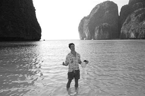 Ο νέος hot άνδρας είναι ο γιος του Άρνολντ Σβαρτσενέγκερ