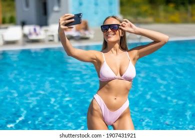 3,021 Bikini Selfie Women Royalty-Free Images, Stock Photos & Pictures