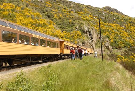 Adventurous: Taieri Gorge Railway, Otago Central Railway, New Zealand