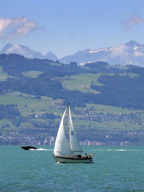 Innerhalb Eines Tages Sind Im Bodensee Zwei Leichen Entdeckt Worden