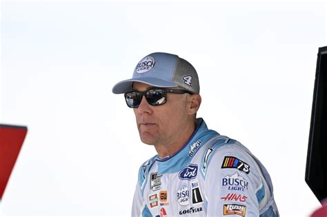 Texas Motor Speedway Honors Kevin Harvick With Harvick S Happy Hours