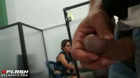 Ciber Flashing Cock 5 Porn Videos