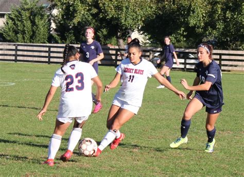 Quezada Will Continue Her Soccer Career At Kean University - Brookdale ...