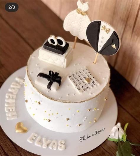 Pin By Pranjul Somani On Cakes Engagement Cake Design Simple Wedding