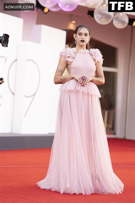 Gaia Gozzi Sexy Seen Flauntig Her Hot Figure At The Venice International Film Festival In Italy