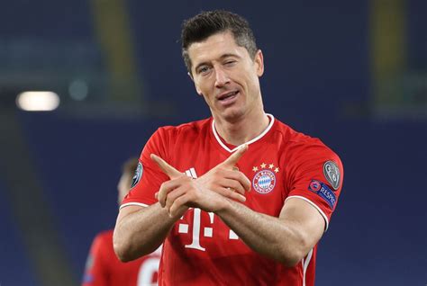 Champions League Robert Lewandowski Inspires Bayern Munich To