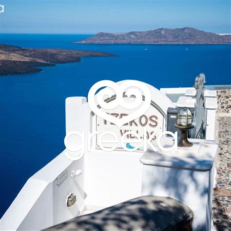 Tzekos Villas in Santorini - Photos & Hotel Map | Greeka