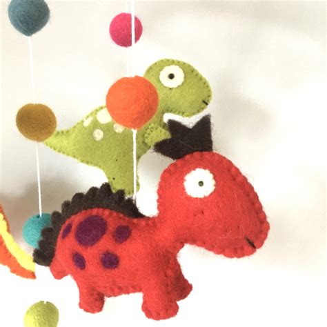 Mobile Dinos (NEU) – Designmanufaktur Cornelia Pikal
