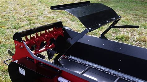 Conestoga Small Manure Spreaders | Ground Drive And PTO