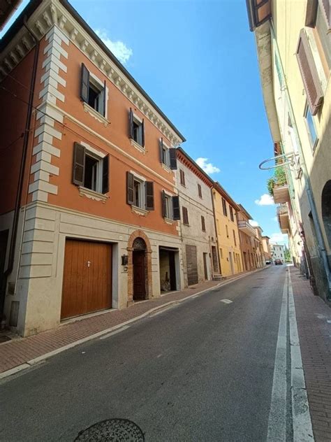 Cielo Terra Vendita Perugia Castel Del Piano Cerco Casa Umbria