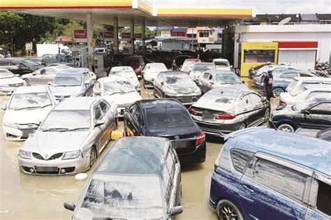 Kereta Terpakai Terlibat Banjir Kemalangan Bawa Bala Kosmo Digital