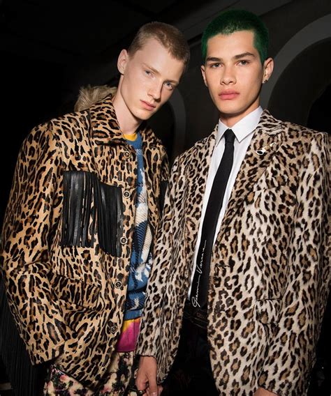 Versace Men Collection Features | US Official Website | Versace men, Men fashion show, Summer ...