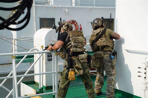 八月1st SFG CRF VBSS造型浅析（1） - 哔哩哔哩