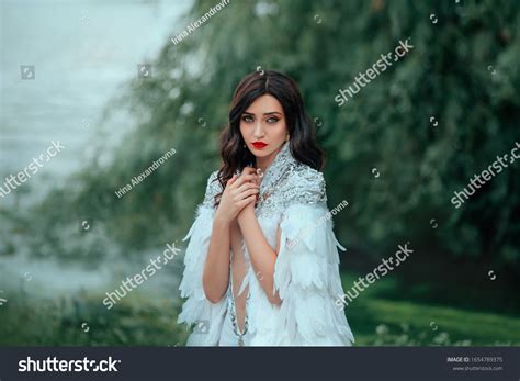 Portrait Strong Attractive Brunette Woman Luxury Stock Photo 1654789375 Shutterstock