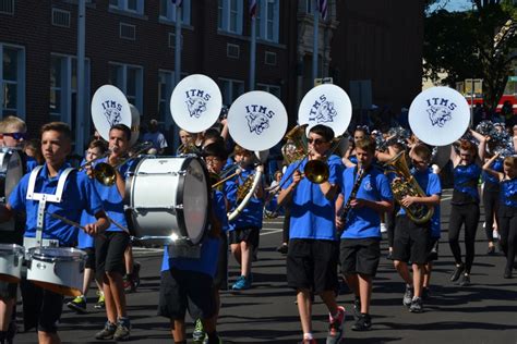 Johnson County Hosts The Largest Old Settlers Day Parade In Kansas