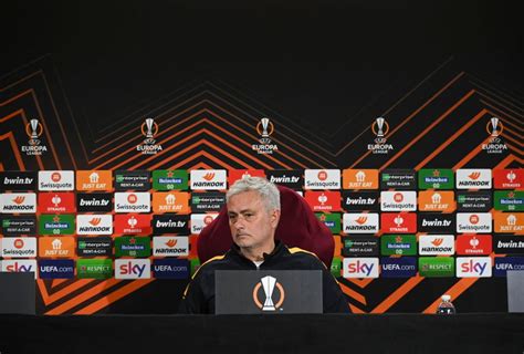 Mourinho E Mancini In Conferenza Stampa In Vista Di Roma Salisburgo