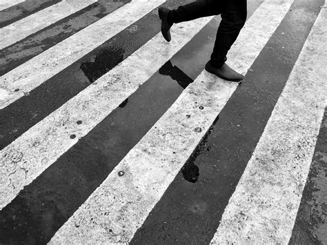 Black and White Minimalism... - Philippine Minimalists