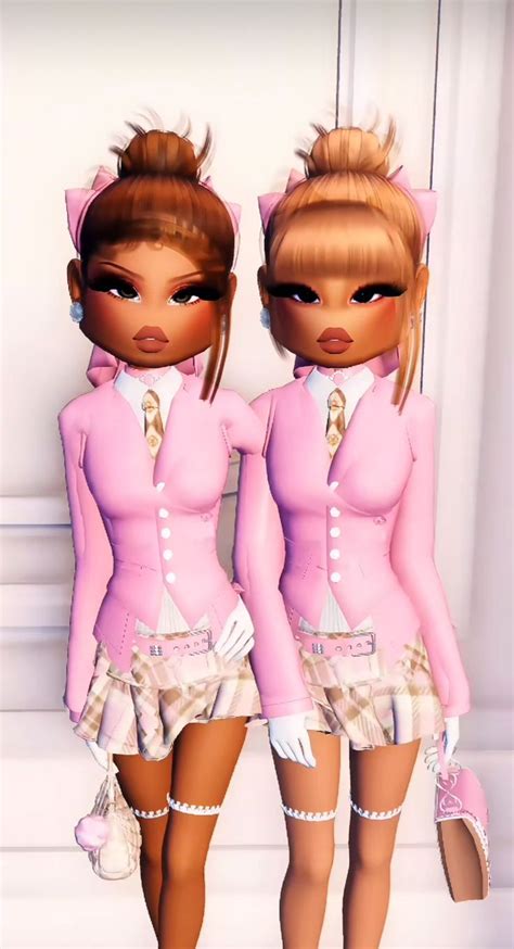 Pin by 𝓐𝓘𝓡𝓘 on DTI in 2024 Aesthetic roblox royale high outfits