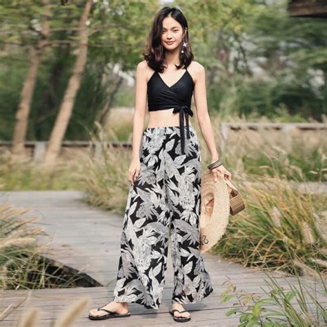 Bikini set 3 pcs รวมกางเกงขายาว Shopee Thailand