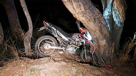 Tr Gico Accidente En La Carretera Joven Motociclista Pierde La Vida