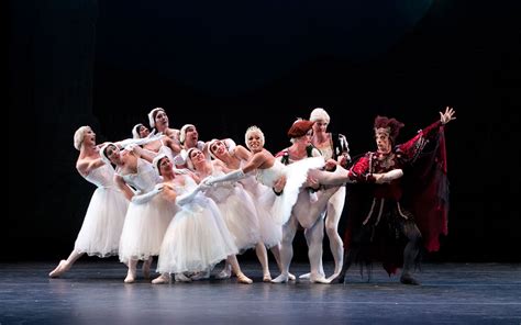 Les Ballets Trockadero de Monte Carlo: Le Lac des Cygnes (Swan Lake ...