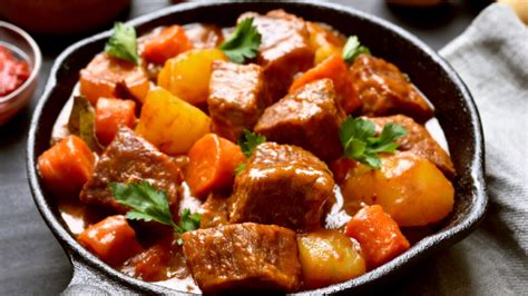 Guisado Simples De Carne Bovina Como Fazer Casa E Culinaria