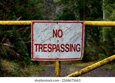 12 690 No Trespassing Images Stock Photos 3D Objects Vectors