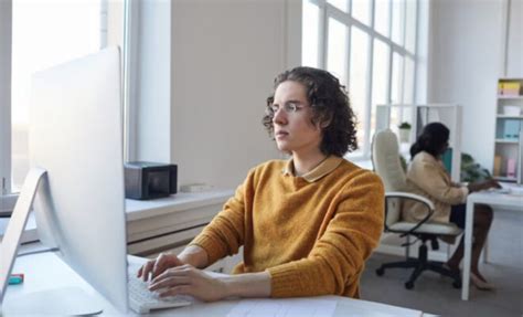 Comment convertir un fichier Word en PDF : les méthodes à connaître 