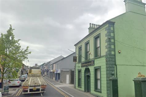 Lurgan North Street: Cordon set up amid concerns for building - Belfast ...