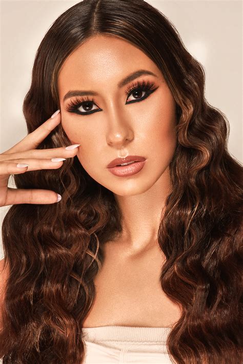 Houston Beauty 😉 on Behance