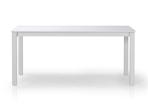 Trica Infinity Extendable Dining Table