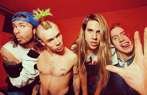 Young Red Hot Chili Peppers Anthony Kiedis John Frusciante Flea Chad Smith Red Hot Chili