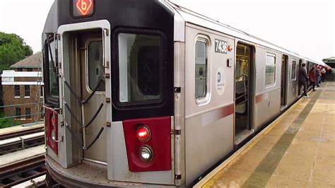 Mta New York City Subway R A Trains At The Westchester Square