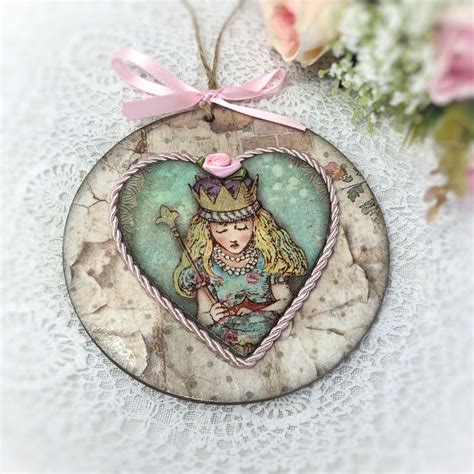 Pretty Vintage Style Alice In Wonderland Decor Through The Etsy