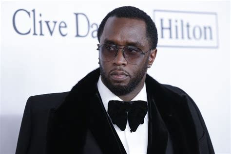 Sean Diddy Combs To Host Billboard Music Awards