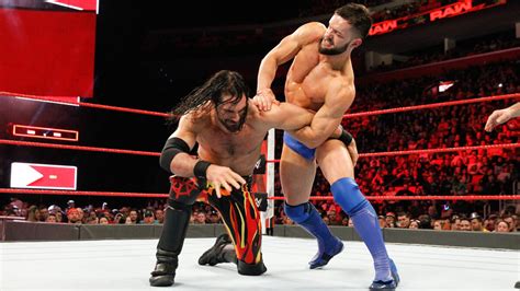 Seth Rollins Vs Finn Bálor Raw March 12 2018 Wwe