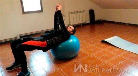 5 rutinas y 42 ejercicios con fitball o balón de pilates Vive la