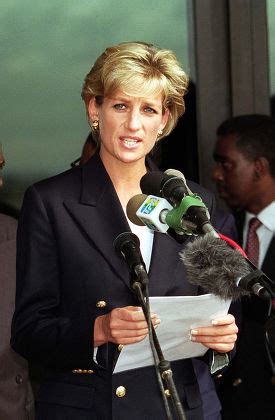 Diana Princess Wales Arrives Luanda Airport Editorial Stock Photo