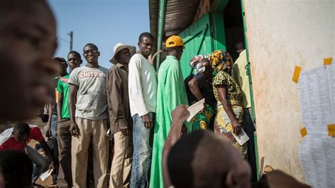 Centrafrique début du vote sur le référendum violences dans le pays