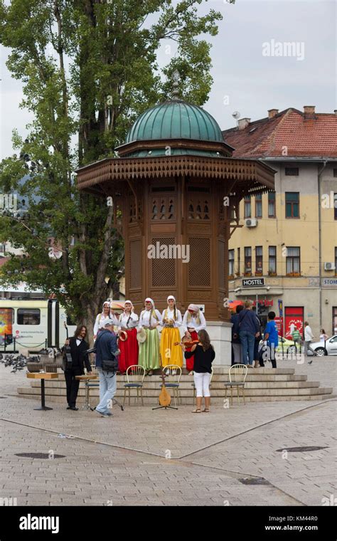 Sarajevo Bosnia And Herzegovina August Women Wearing