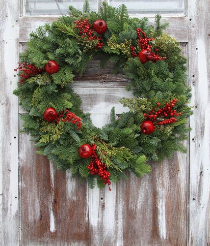 Live Christmas Wreaths | Fraser Fir Wreaths