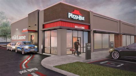 Contactless Pizza Drive-Thrus : pizza drive thru