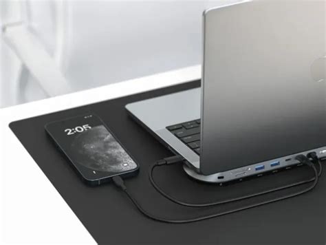 Belkin Notebook Pc Stand Dock With Multi Port Capabilities