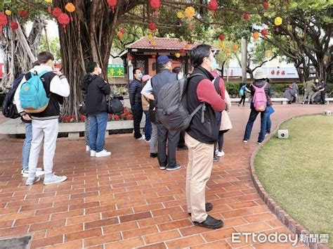 228連假首日賞花遊湖景區現人潮 黃偉哲歡迎到百花盛開的台南遊玩 Ettoday地方新聞 Ettoday新聞雲