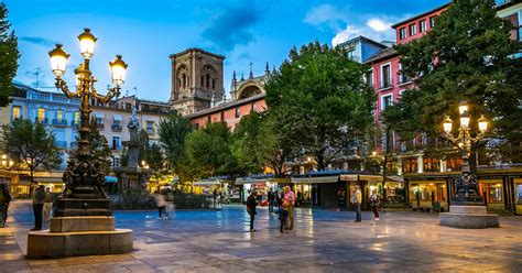 Granada La Ciudad Española Que Todo El Mundo Debe Conocer Antes De