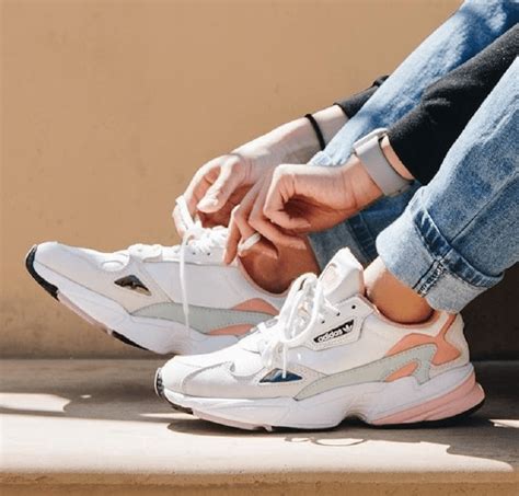 Giày Adidas Falcon Running White Pink EE4149 Jordan 1