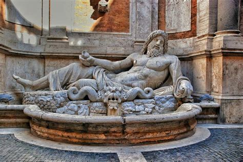 Musée Antique De Capitoline De Statue De Neptune Rome Photographie